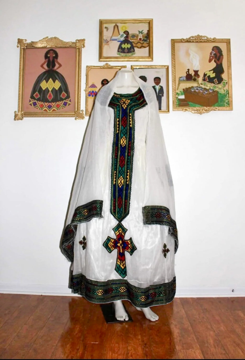 Modern Habesha: Ethiopian Dresses, Decor and Photography Modern Habesha: Ethiopian Dresses, Decor and Photography