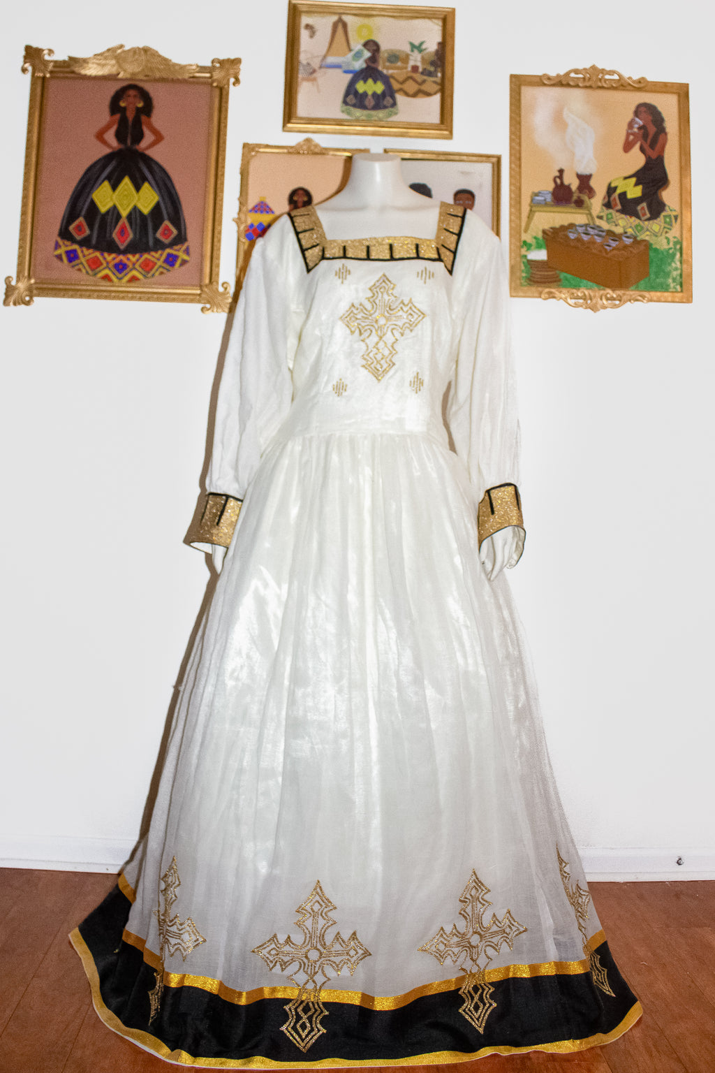 Modern Habesha: Ethiopian Dresses, Decor and Photography Modern Habesha: Ethiopian Dresses, Decor and Photography
