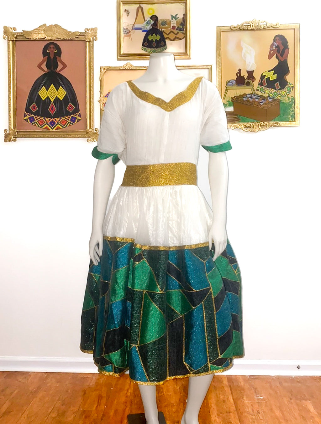 Modern Habesha: Ethiopian Dresses, Decor and Photography Modern Habesha: Ethiopian Dresses, Decor and Photography